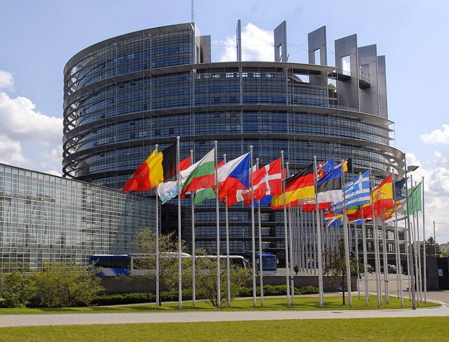 europarlament 900